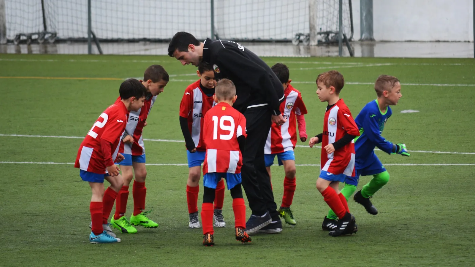 How to Run a Youth Sports League: From Registration to Game Day